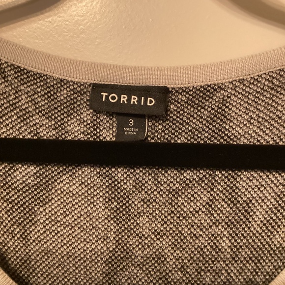 Torrid Black & Gray Snakeskin Super Soft Swing Dress β Size 3 (3X) ππ€ - Picture 3 of 5